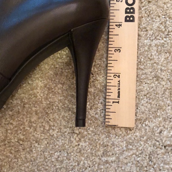 Stuart Weitzman Leather Boots. Sz 37. Brown. New! - Picture 10 of 10